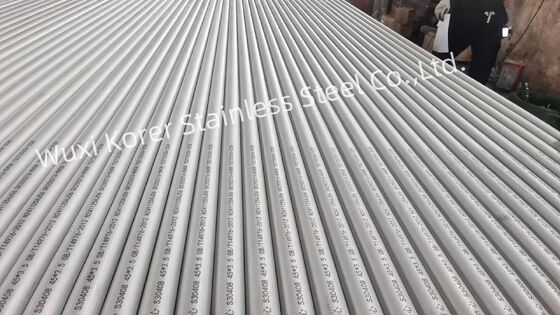 Goede prijs Naadloze buizen van roestvrij staal 304 ASME SA213 voor chemische en petrochemische toepassingen online